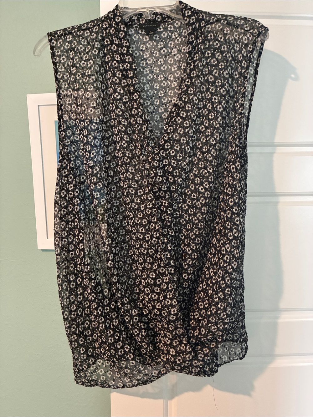 Anne Klein Black Sleeveless Floral Sheer Blouse